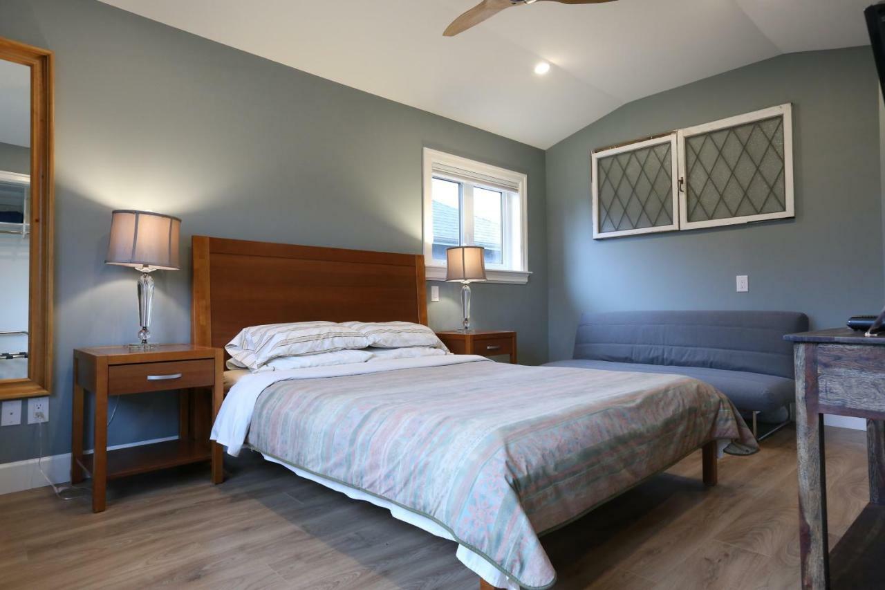 Vancouver Traveller B&B Екстер'єр фото