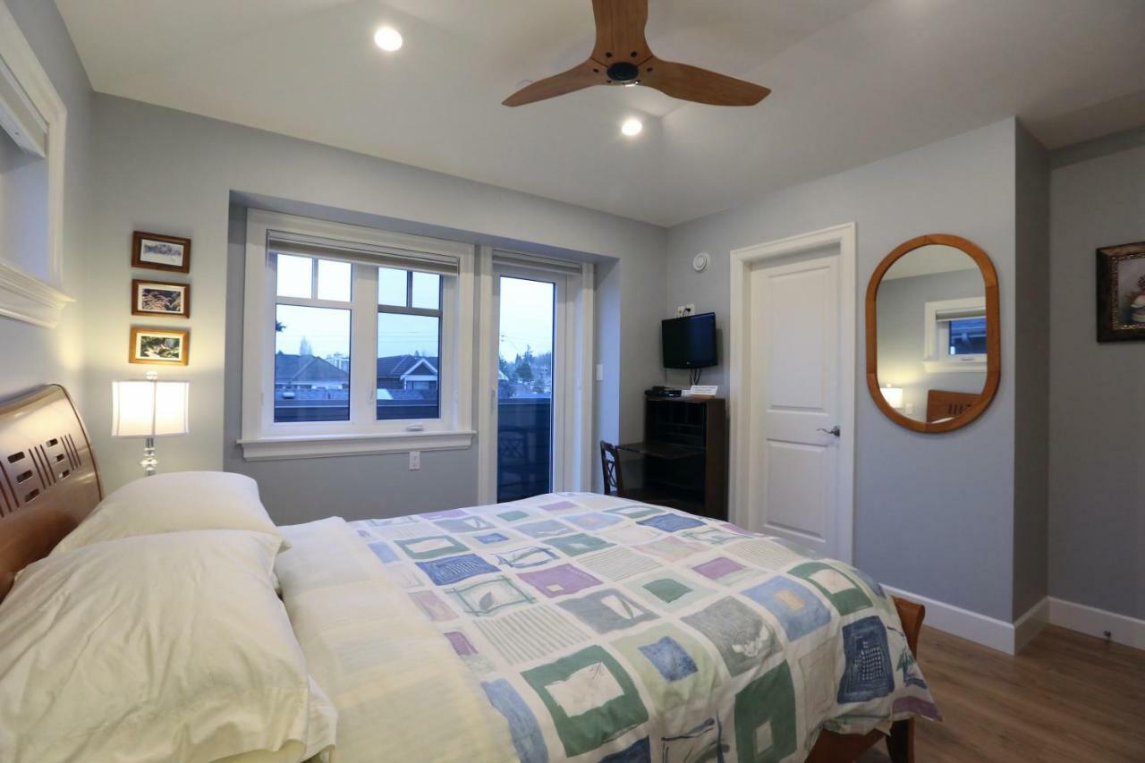 Vancouver Traveller B&B Екстер'єр фото